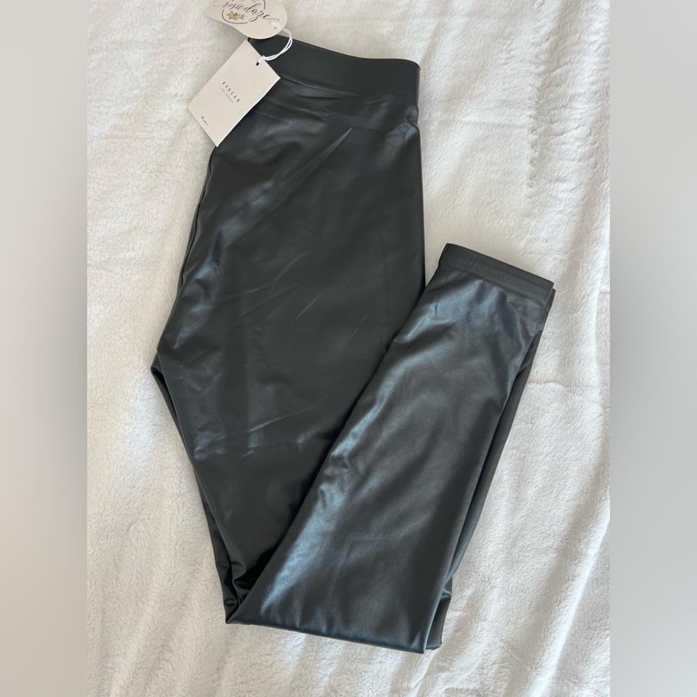 NWT KanCan Faux Leather Legging Medium